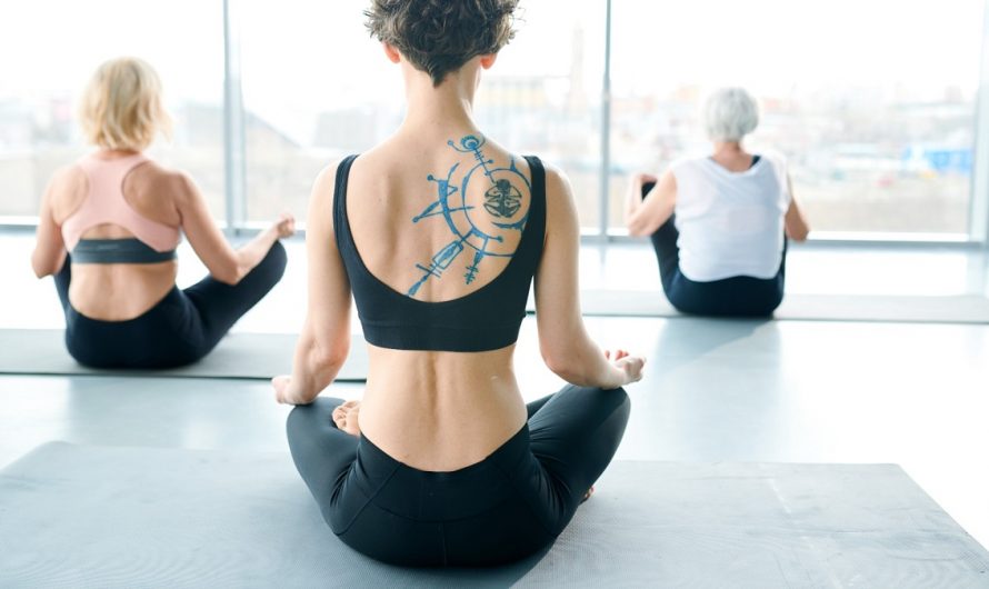 Les bases du yoga : Postures et Respiration