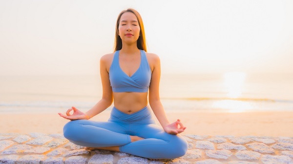 Yoga-reduire-stress-anxiete-meditation