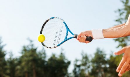 Jouer-au-Tennis